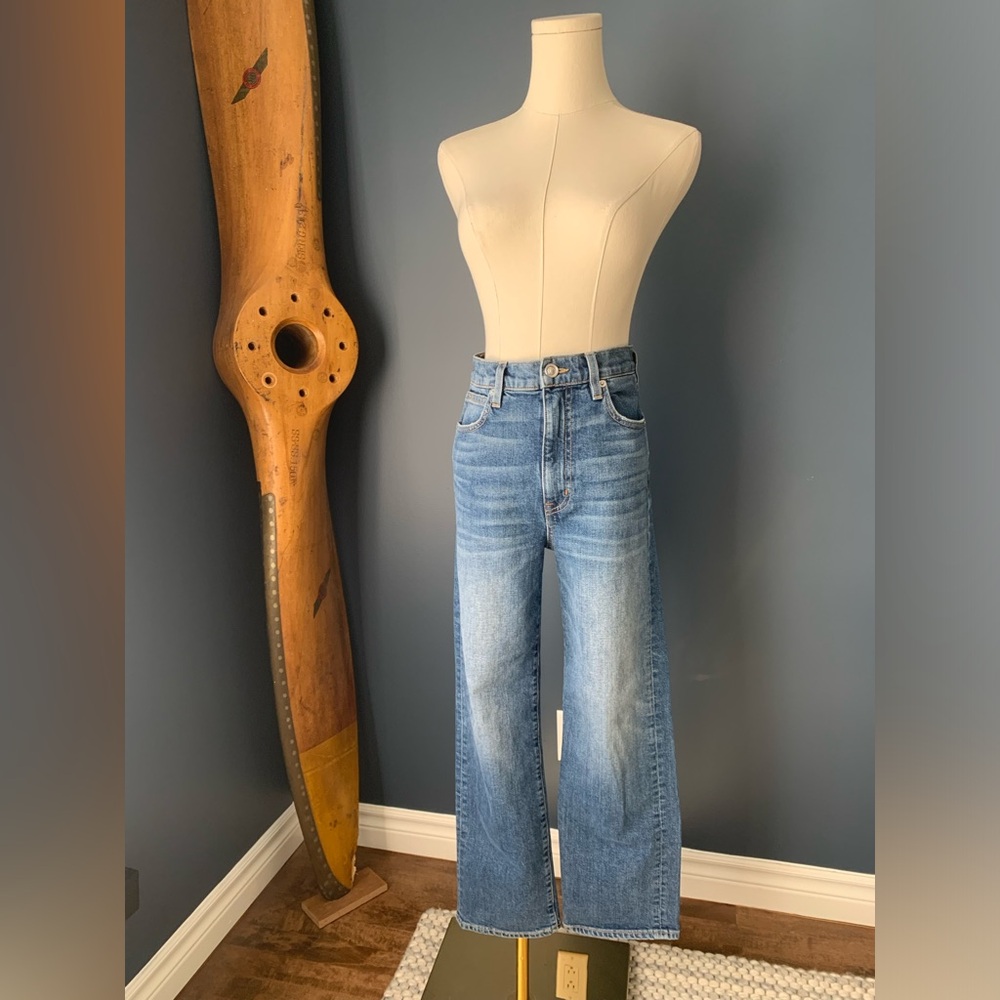 SLVRLAKE Medium Blue Ankle Cropped Jeans